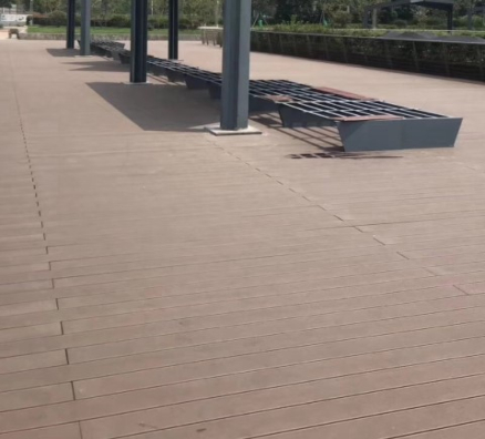 江陰船廠江景平臺翻修項目