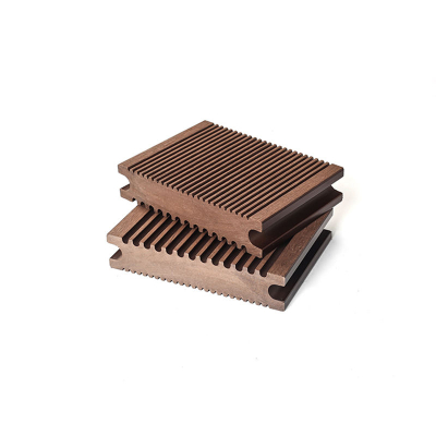 140x30mm實(shí)心塑木地板